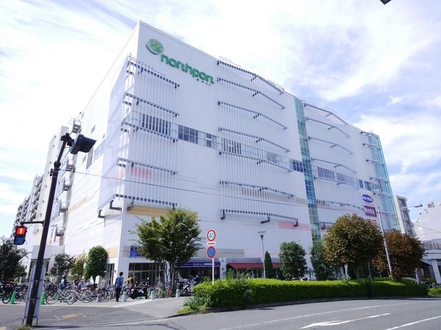 ショッピングセンター　ノースポートモール（ショッピングセンター）まで330m