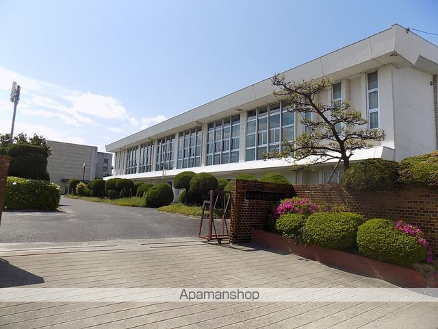 中学校　白木中学校（中学校）まで1958m