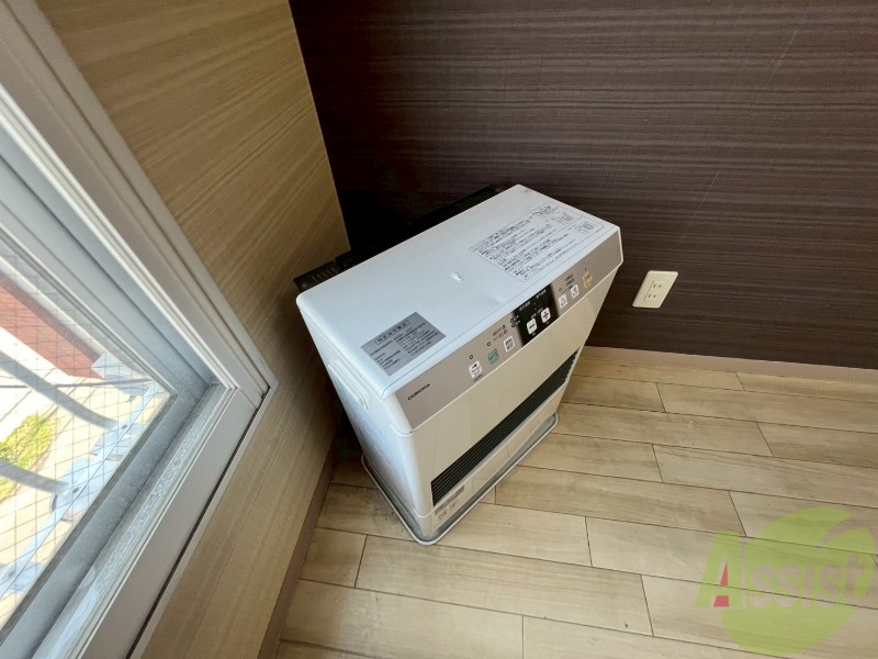 その他設備　灯油暖房です。札幌の寒い冬もこれで大丈夫！