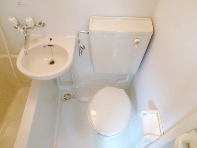 トイレ　別部屋参考写真
