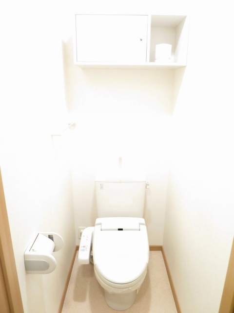 メゾン・ソレイユNのトイレ写真
