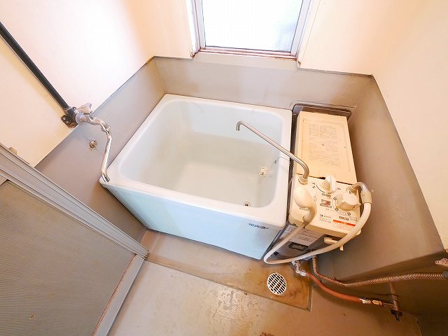 バス・シャワールーム　日々の暮らしに欠かせないお風呂です