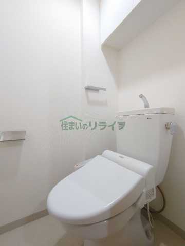 トイレ　別部屋引用