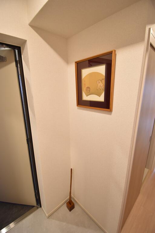 OSAKA CASTEL SHIRAHAMA PREMIERの玄関写真