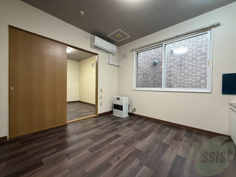 居室・リビング　広くてキレイなお部屋が広がっていて、充実した生活が送れそう。