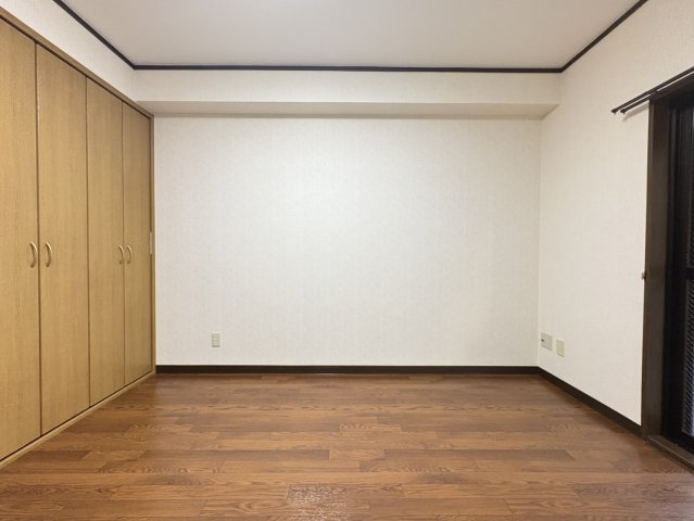 ステラハウス8の居間写真