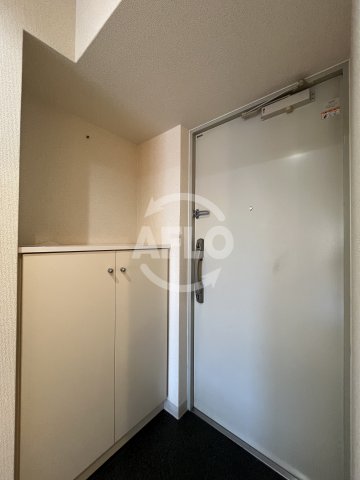 玄関　アーバネス淀川　玄関