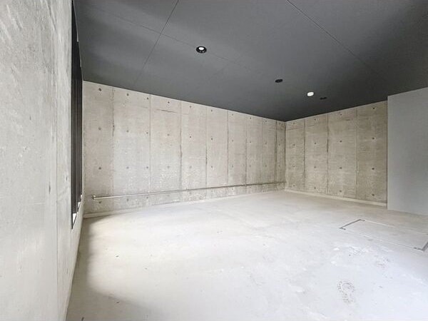地下鉄東西線 南郷１８丁目駅 徒歩4分 4階建 築2年の外観写真