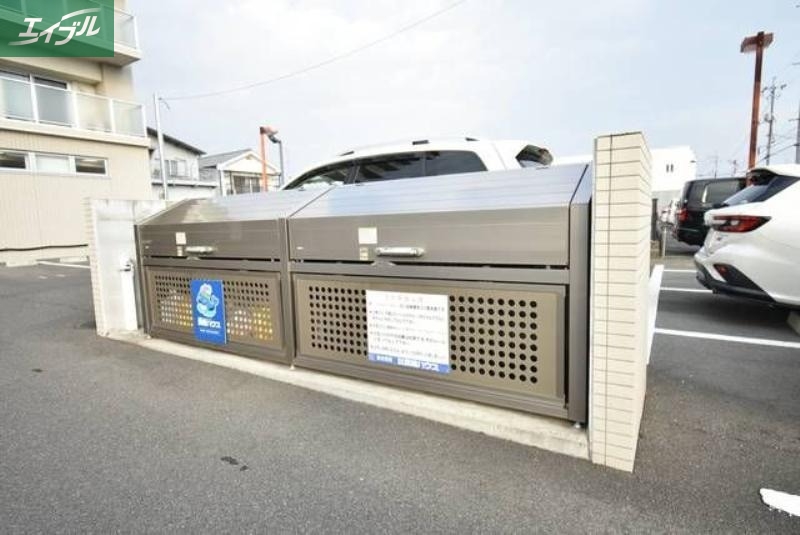 CRASSO IMAの外観写真