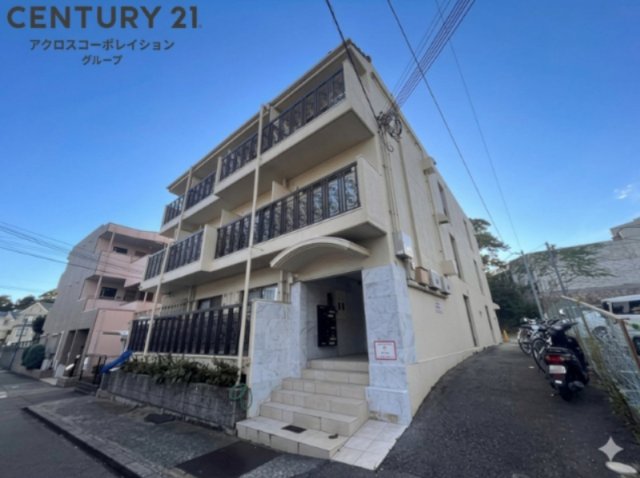 建物外観　オートロック付きで安心です♪
