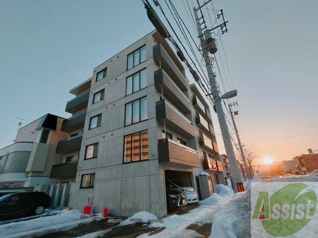 建物外観　札幌市東区北１７条東「グランラヴィーヌＮ１７」