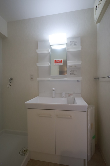 洗面設備　※別部屋の写真です