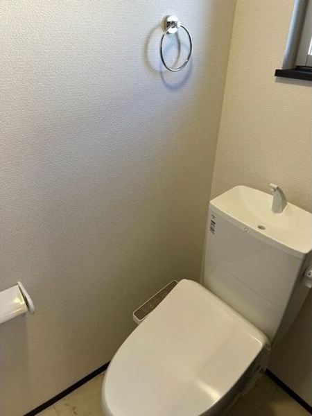 MC VillageB棟のトイレ写真
