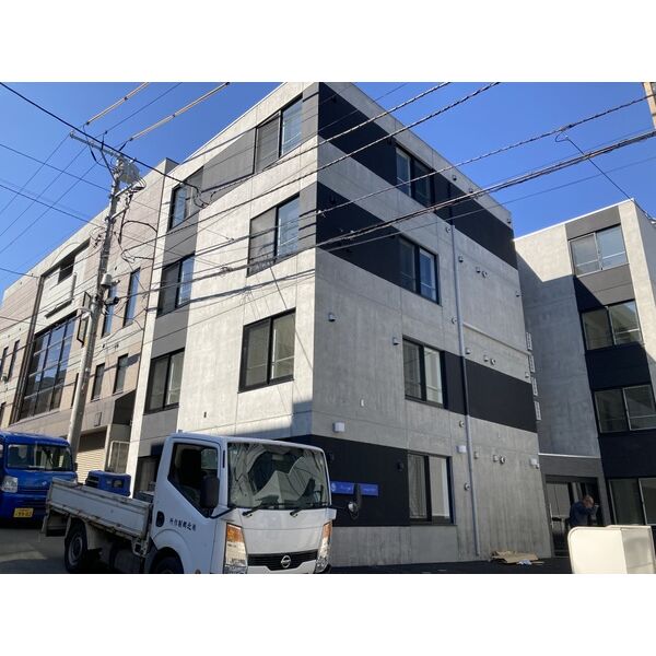 地下鉄東西線 南郷１３丁目駅 徒歩2分 築3年