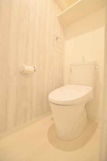 広島電鉄本線 本川町駅 徒歩2分 15階建 築7年のトイレ写真