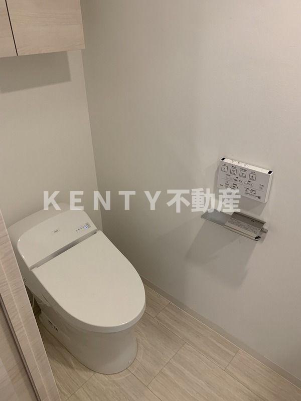 トイレ　落ち着いたトイレです