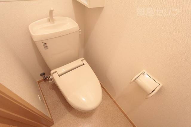 トイレ　清潔感のあるトイレ