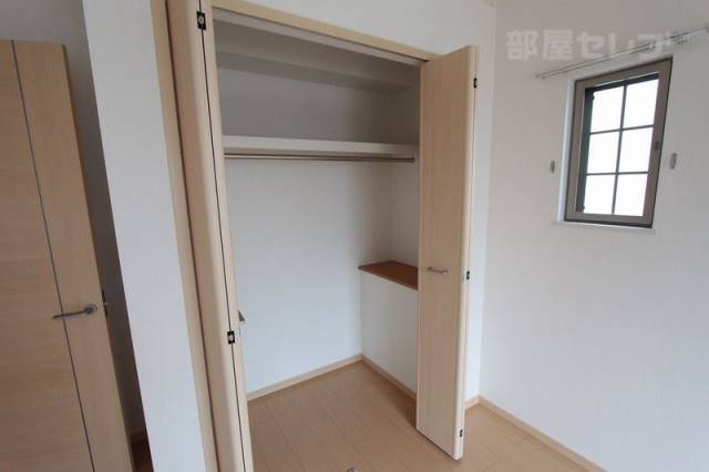 収納　クローゼット