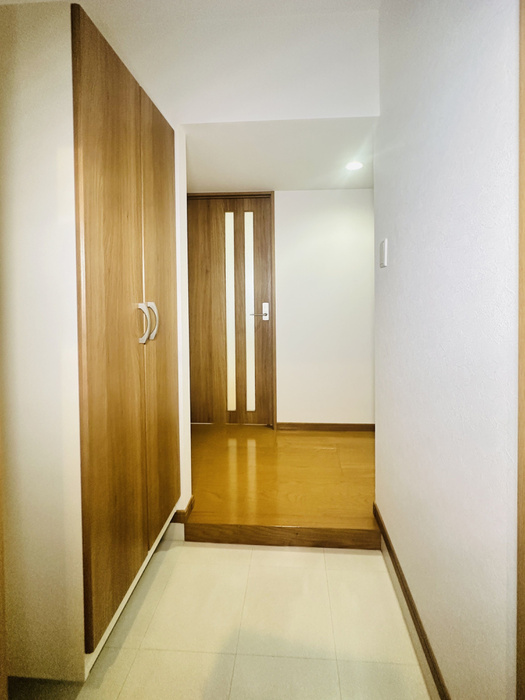 L・FLORE Center Stageの玄関写真