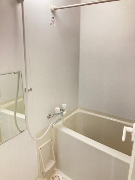 バス・シャワールーム　参考写真（別部屋）