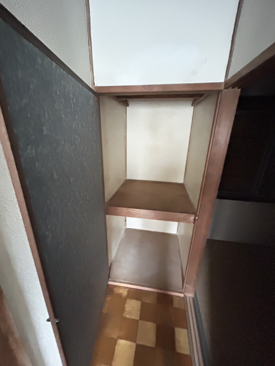 歌敷山4丁目戸建の内装写真