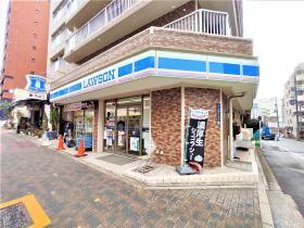 コンビニ　セブンイレブン名古屋上前津駅前店（コンビニ）まで140m