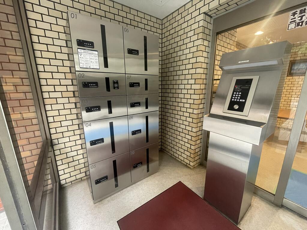 コンドミニアム千駄木の外観写真