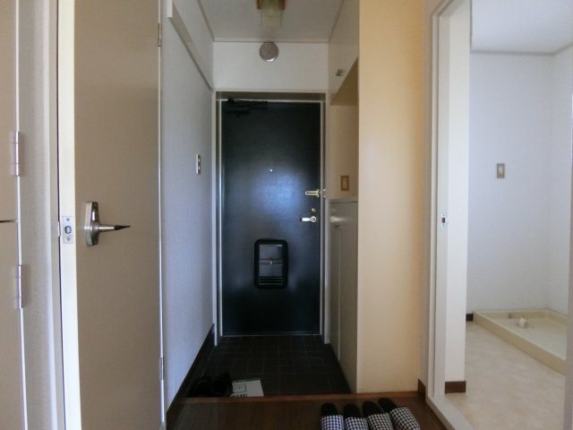 玄関　＊別室参考