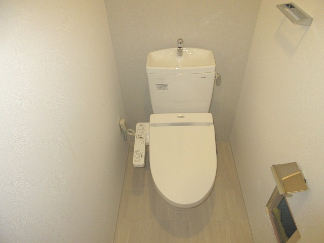 レジュールアッシュ都島のトイレ写真