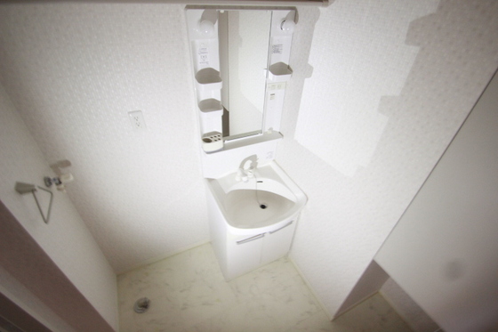 洗面設備　※別部屋の写真です