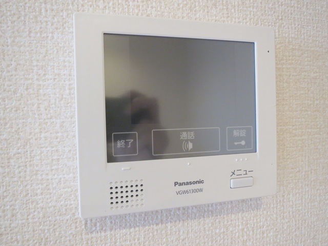 セキュリティ　大きなパネルで来客者様を確認していただけます♪