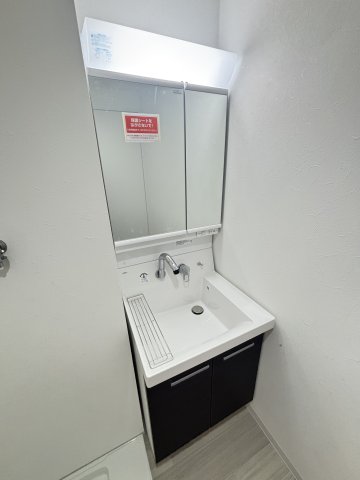 ＪＲ東海道本線 吹田駅 徒歩12分 3階建 新築の内装写真