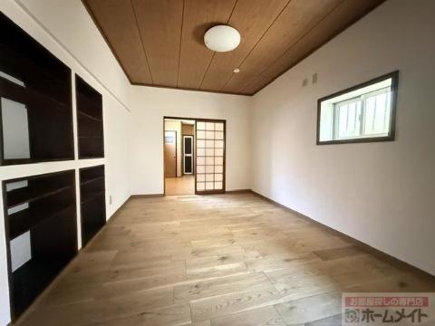 聖天下1丁目古谷借家の居間写真