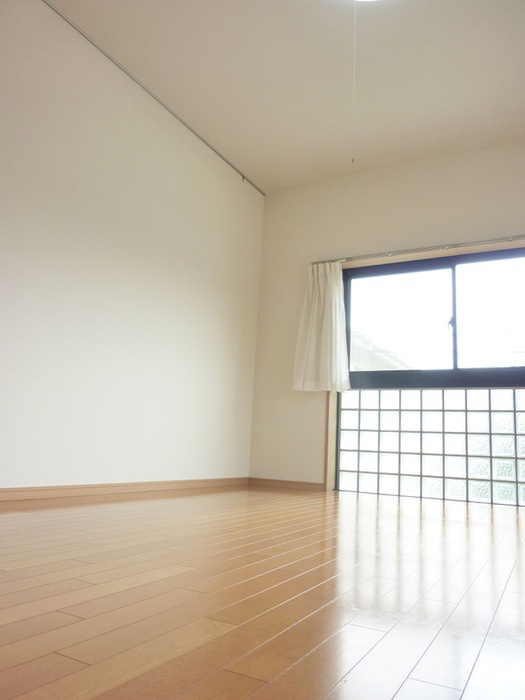 アーベニーの居間写真