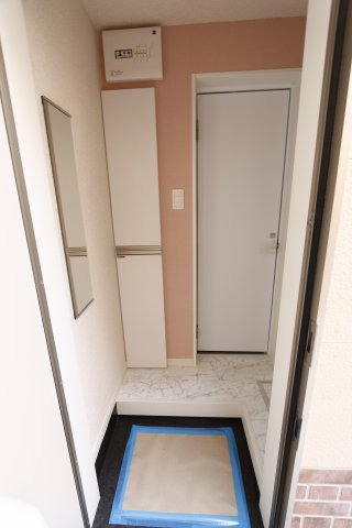 ユナイト六浦パトリスの杜の玄関写真