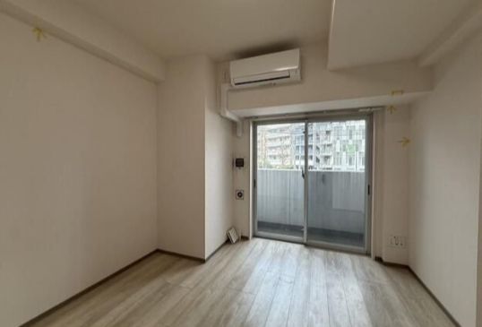 インペリアルフラット武蔵小山の居間写真