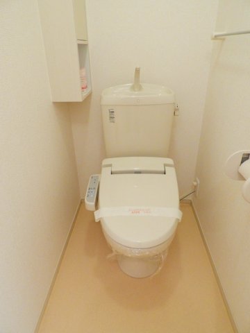トイレ　コンパクトで使いやすいトイレです