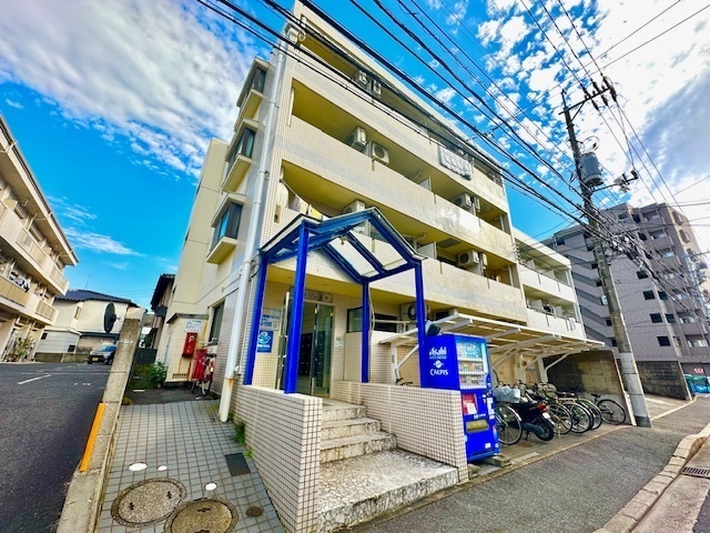 petit pas長束の外観写真