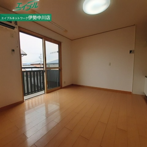 和み Cの居間写真