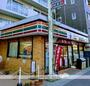 コンビニ　セブン－イレブン世田谷上北沢５丁目店（コンビニ）まで910m