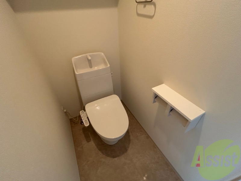 Live Flat塚本新北野のトイレ写真