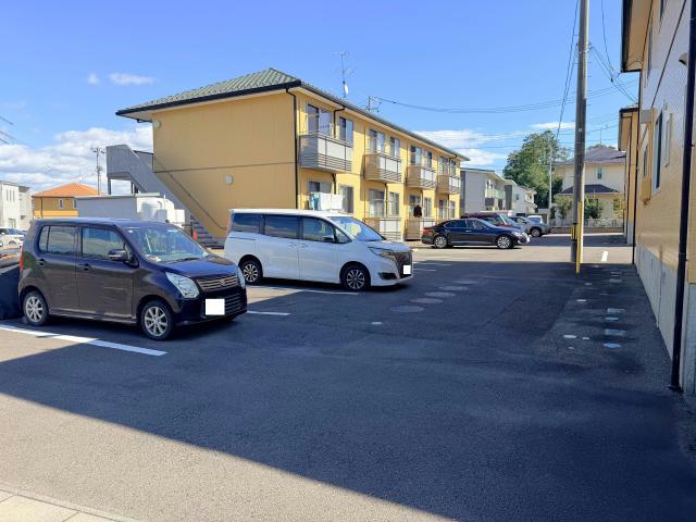 駐車場　駐車場