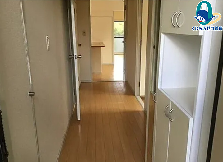 玄関　名古屋で一番初期費用の安い賃貸専門の不動産会社です(^^)