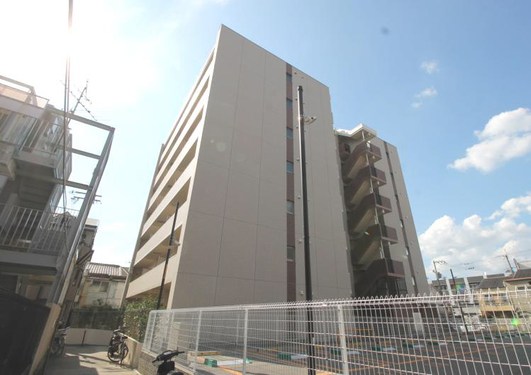 阪急宝塚線 服部天神駅 徒歩4分 築8年