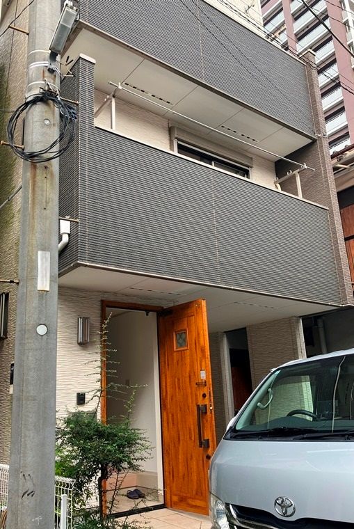 建物外観　落ち着いた雰囲気の外観です