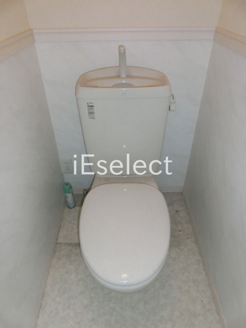 トイレ　もちろんバストイレ別です。