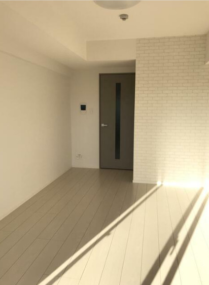 居室・リビング　8.1帖のお部屋です。