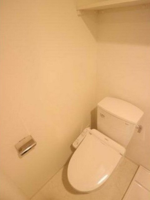 トイレ　別部屋同仕様タイプ