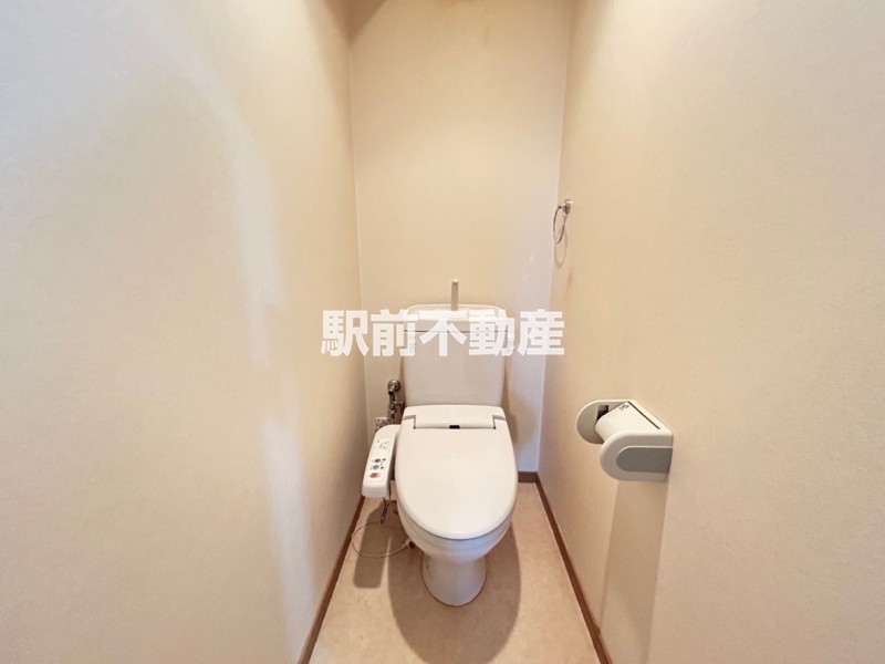 トイレ　ウォシュレット付きトイレです★