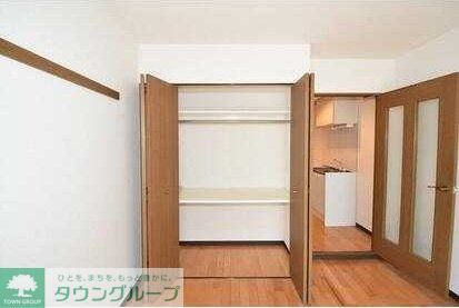 多摩都市モノレール 中央大学・明星大学駅 徒歩3分 4階建 築26年の内装写真